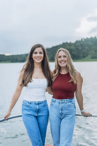 Explore the Americas founders Melanie and Kathleen walking together on a Latin America trip